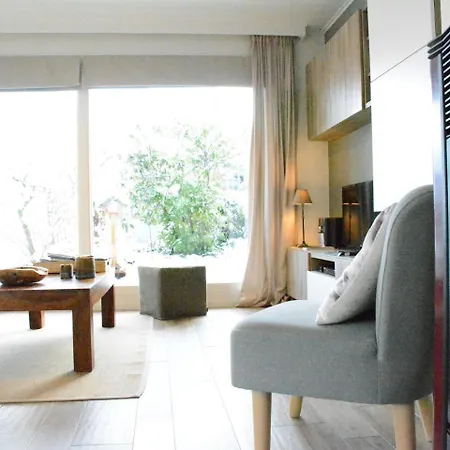 Pleasing Holiday In With Garden 펜션